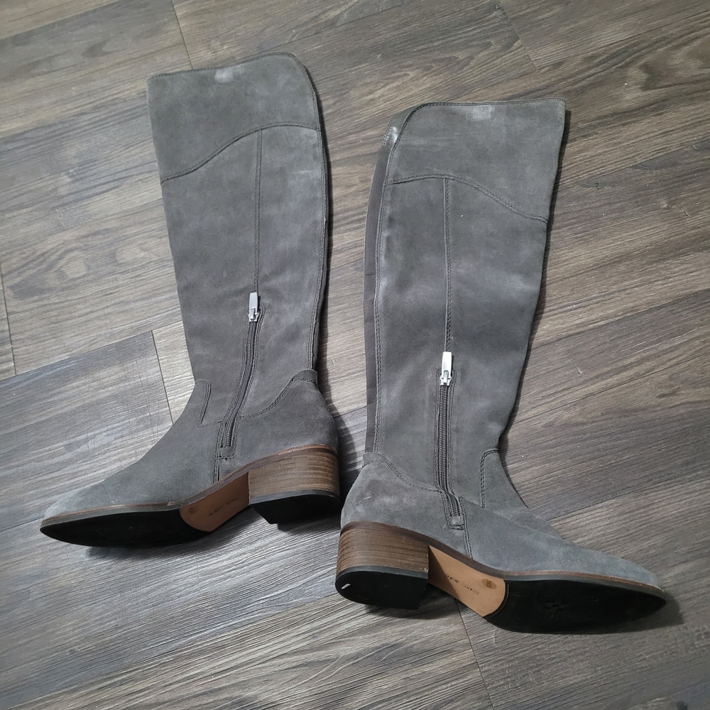 Vince Camuto Kreesell Knee High Boot Regular Calf M Grey Size 7.5 Suede - Picture 4 of 11